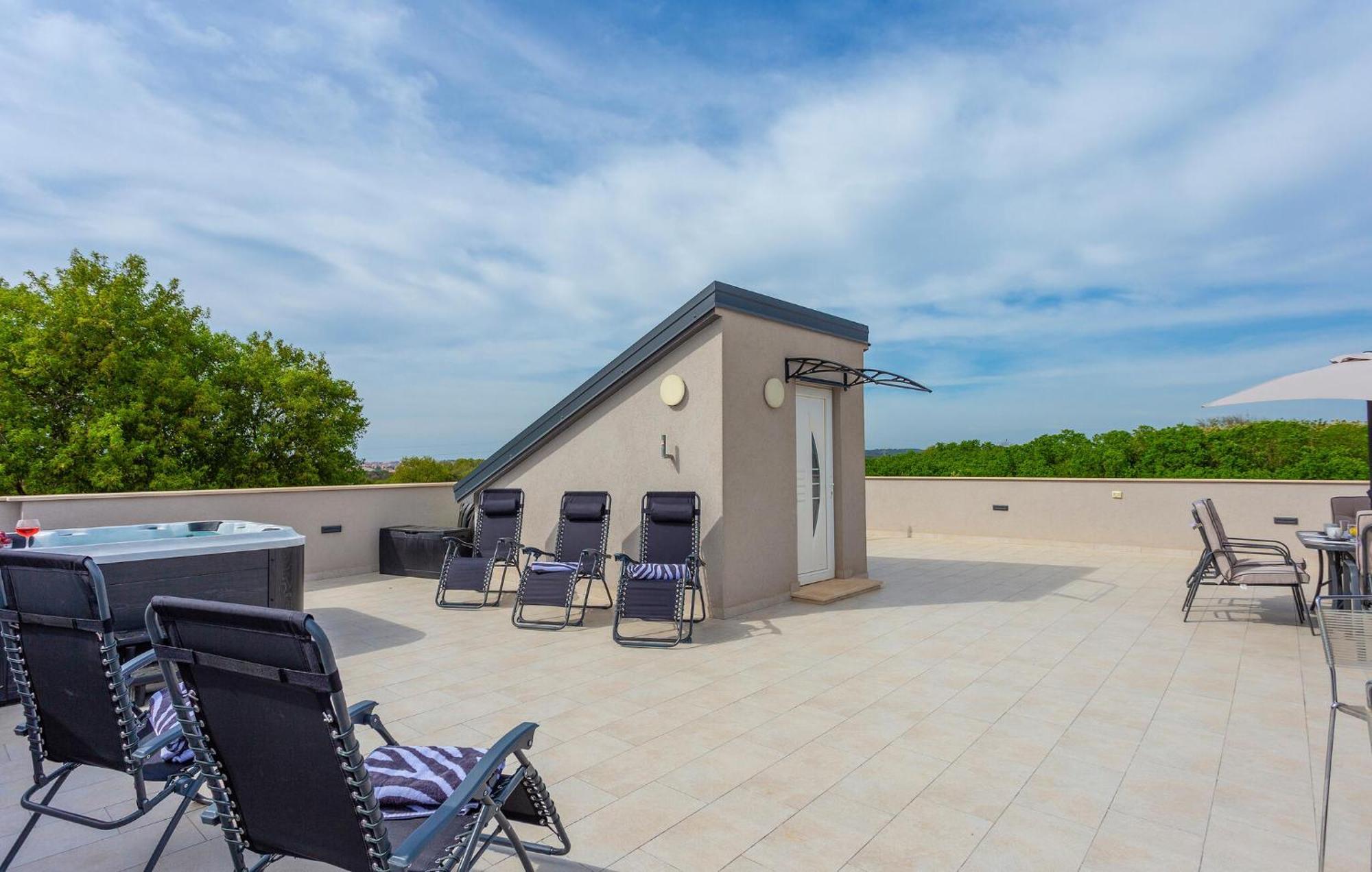 Pet Friendly In With Wifi Vikendica Pula