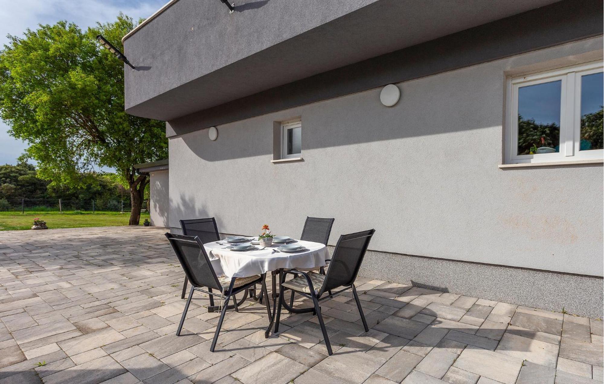 Pet Friendly In With Wifi Vikendica Pula